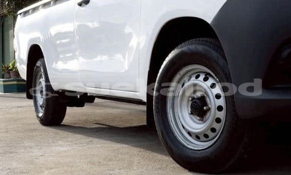 ซื้อ รถมือสอง Toyota Hiluxe Revo ขาว รถยนต์ ใน %{เมือง} ใน กรุงเทพมหานคร ซื้อ รถมือสอง Toyota Hiluxe Revo ขาว รถยนต์ ใน %{เมือง} ใน กรุงเทพมหานคร