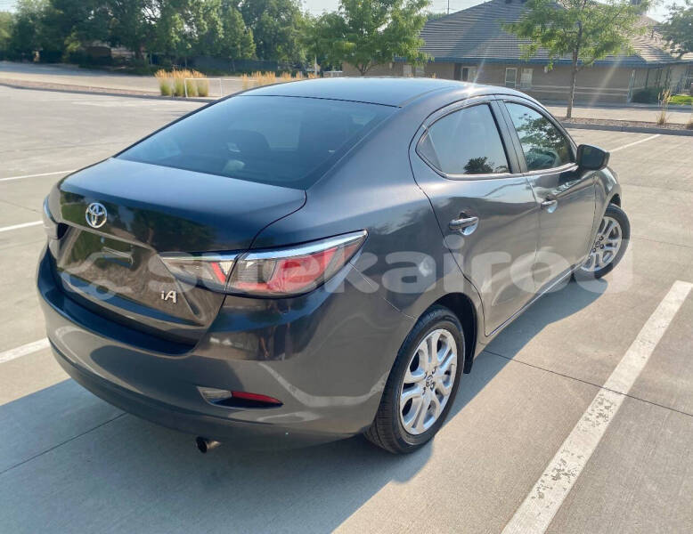 Big with watermark toyota yaris bangkok bangkok 77733