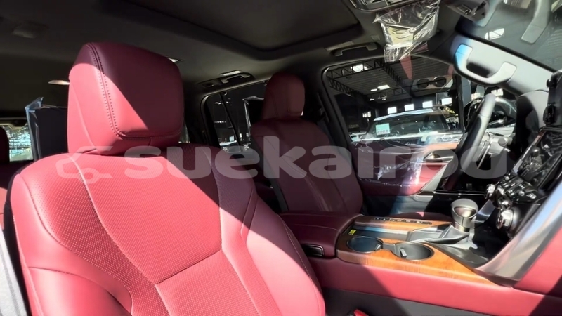 Big with watermark lexus lx chai nat chai nat 77738