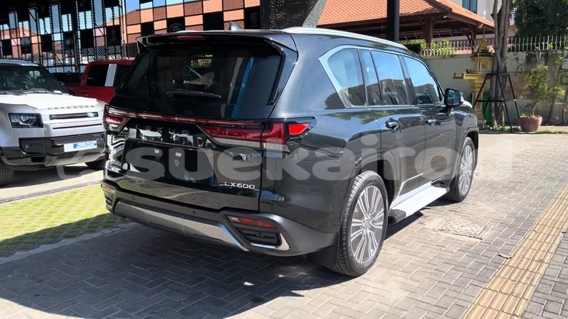 Big with watermark lexus lx chai nat chai nat 77738