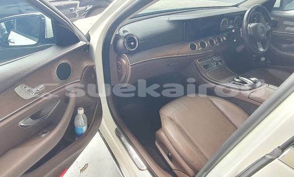 Buy Used Mercedes-Benz E-Classe White Car in Nonthaburi in Nonthaburi Buy Used Mercedes-Benz E-Classe White Car in Nonthaburi in Nonthaburi