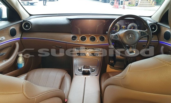 Buy Used Mercedes-Benz E-Classe White Car in Nonthaburi in Nonthaburi Buy Used Mercedes-Benz E-Classe White Car in Nonthaburi in Nonthaburi