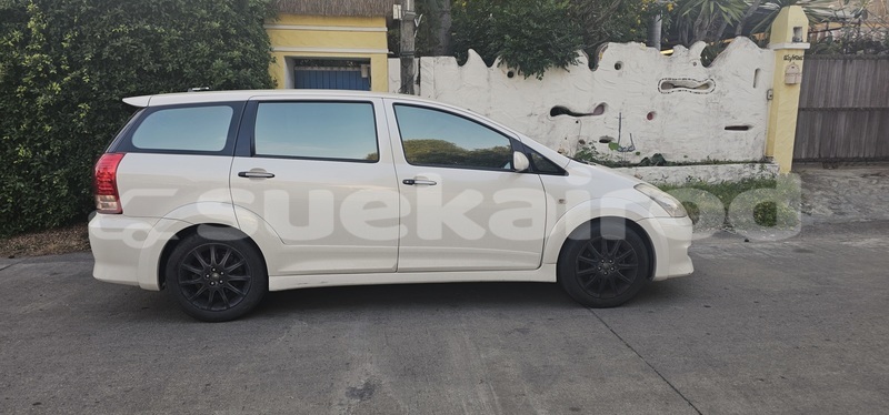 Big with watermark toyota wish bangkok bangkok 77742
