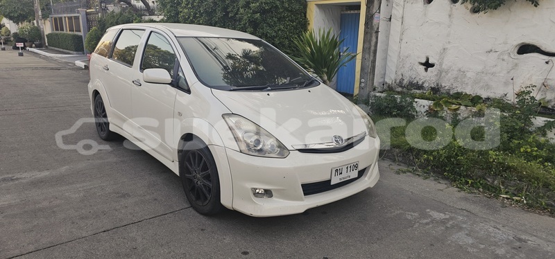 Big with watermark toyota wish bangkok bangkok 77742