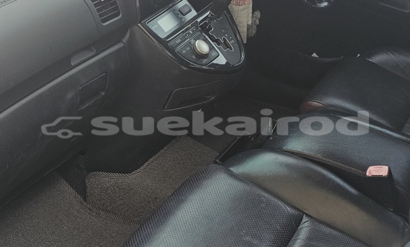 Buy Used Toyota Wish White Car in Bangkok in Bangkok Buy Used Toyota Wish White Car in Bangkok in Bangkok