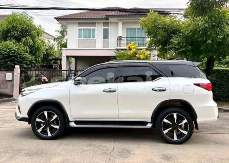 Big with watermark toyota fortuner bangkok bangkok 77743
