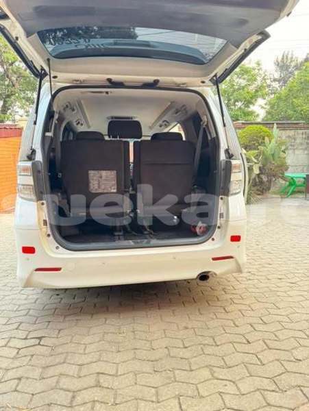 Big with watermark toyota vellfire bangkok bangkok 77756