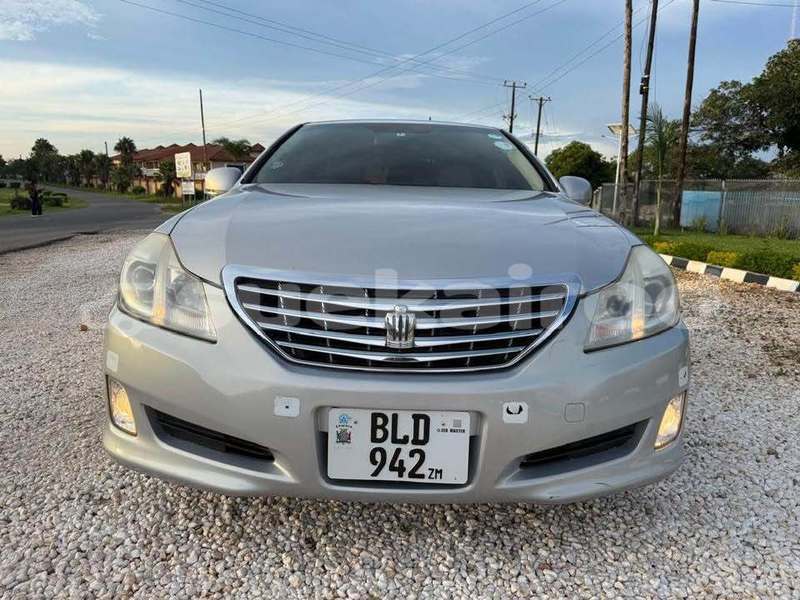 Big with watermark toyota crown bangkok bangkok 77758