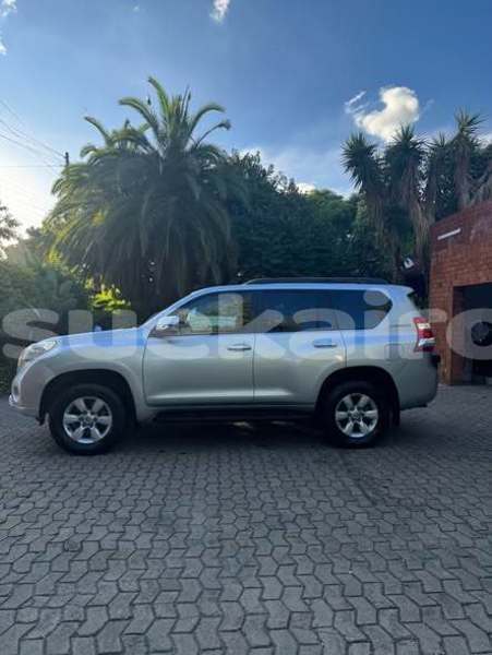 Big with watermark toyota land cruiser bangkok bangkok 77759