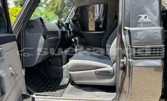 ซื้อ รถมือสอง Toyota Land Cruiser อื่น ๆ รถยนต์ ใน %{เมือง} ใน กรุงเทพมหานคร ซื้อ รถมือสอง Toyota Land Cruiser อื่น ๆ รถยนต์ ใน %{เมือง} ใน กรุงเทพมหานคร