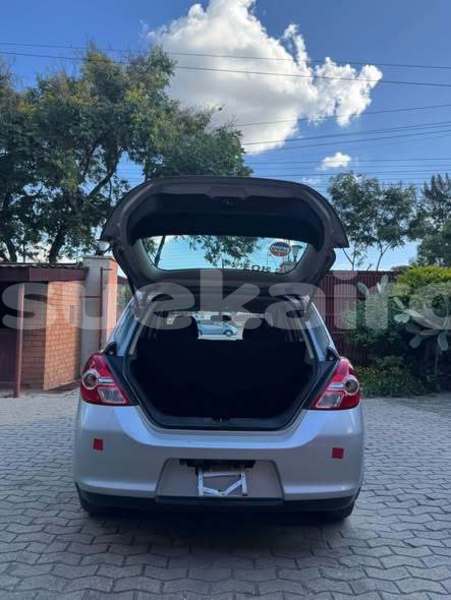 Big with watermark nissan tiida buogkan buogkan 77761