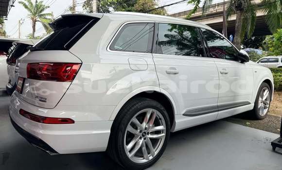Buy Used Audi Q7 White Car in Bangkok in Bangkok Buy Used Audi Q7 White Car in Bangkok in Bangkok