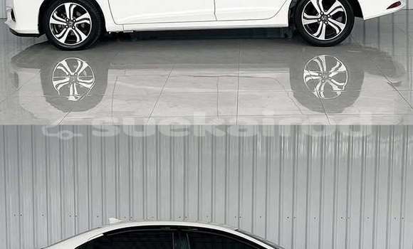 Buy Used Honda City White Car in Bangkok in Bangkok Buy Used Honda City White Car in Bangkok in Bangkok