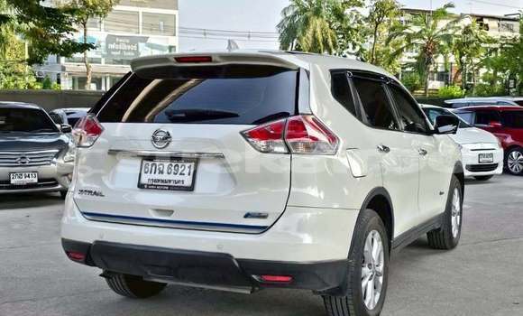 Buy Used Nissan X-Trail White Car in Bangkok in Bangkok Buy Used Nissan X-Trail White Car in Bangkok in Bangkok