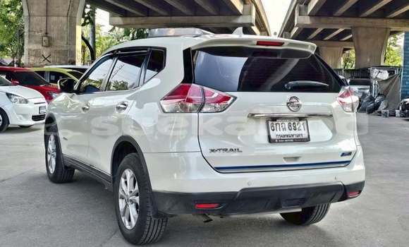 Buy Used Nissan X-Trail White Car in Bangkok in Bangkok Buy Used Nissan X-Trail White Car in Bangkok in Bangkok