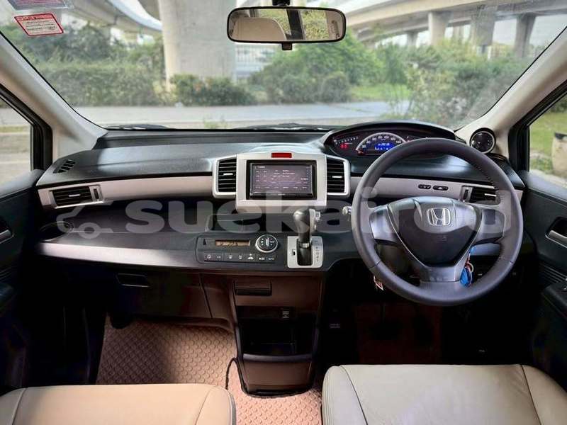Big with watermark honda freed bangkok bangkok 77800