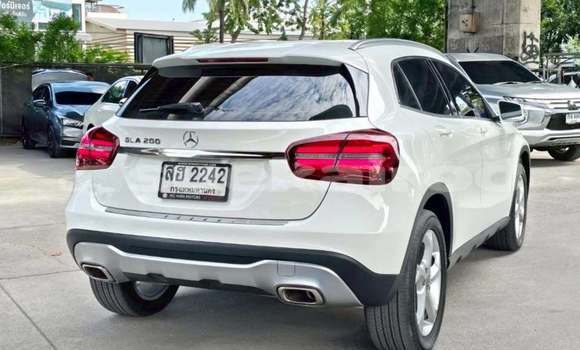 Buy Used Mercedes‒Benz GL–Class White Car in Bangkok in Bangkok Buy Used Mercedes‒Benz GL–Class White Car in Bangkok in Bangkok