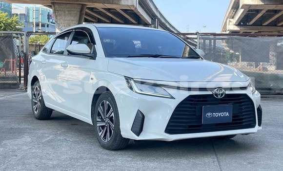 Buy Used Toyota Yaris White Car in Bangkok in Bangkok Buy Used Toyota Yaris White Car in Bangkok in Bangkok