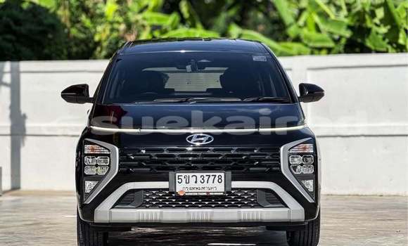 Buy Used Hyundai Grand Starex Black Car in Bangkok in Bangkok