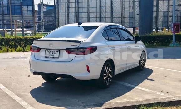 Buy Used Honda City White Car in Chiang Mai in Chiang Mai Buy Used Honda City White Car in Chiang Mai in Chiang Mai