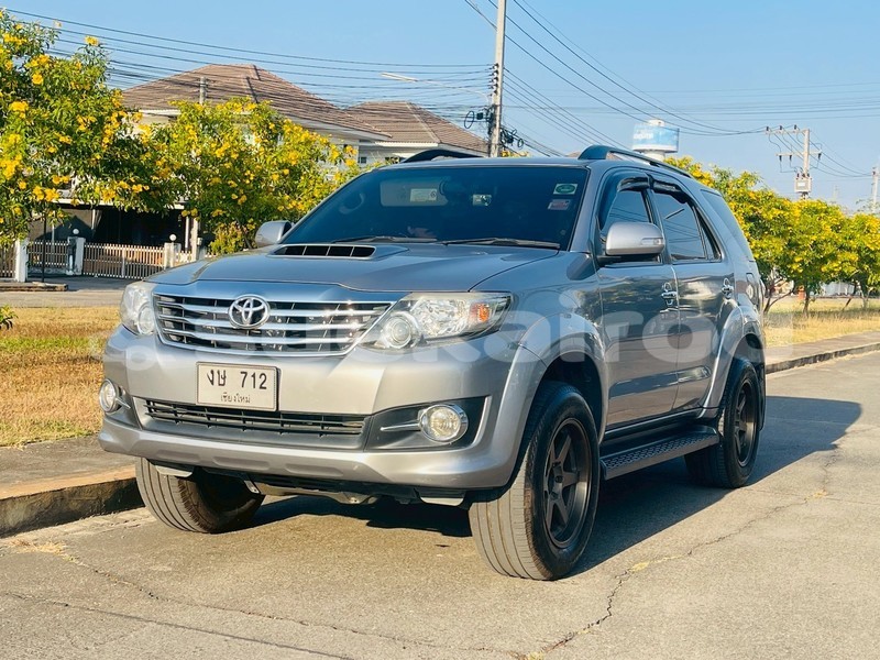 Big with watermark toyota fortuner chiang mai chiang mai 77822