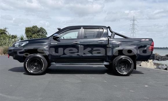 Buy Used Toyota Hilux Black Car in Chai Nat in Chai Nat Buy Used Toyota Hilux Black Car in Chai Nat in Chai Nat