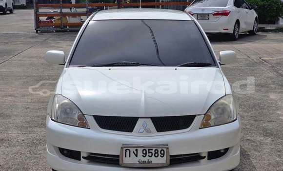 Buy Used Mitsubishi Lancer White Car in Bangkok in Bangkok Buy Used Mitsubishi Lancer White Car in Bangkok in Bangkok
