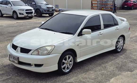 Buy Used Mitsubishi Lancer White Car in Bangkok in Bangkok Buy Used Mitsubishi Lancer White Car in Bangkok in Bangkok