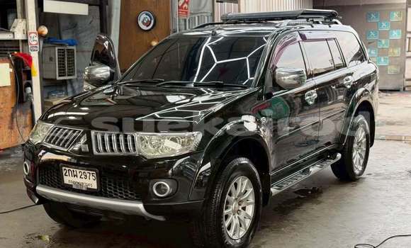 Buy Used Mitsubishi Pajero Black Car in Bangkok in Bangkok Buy Used Mitsubishi Pajero Black Car in Bangkok in Bangkok