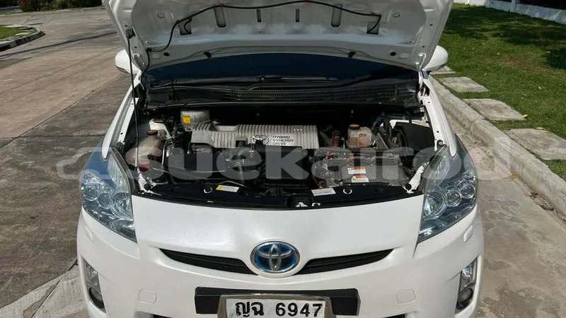 Big with watermark toyota prius bangkok bangkok 77850