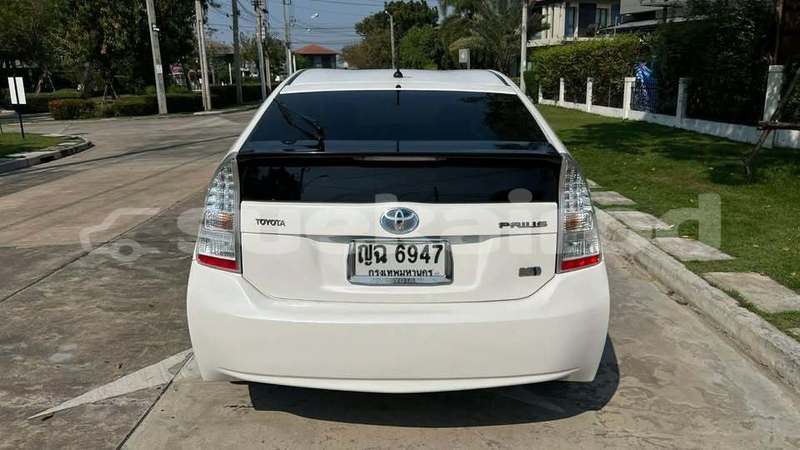 Big with watermark toyota prius bangkok bangkok 77850