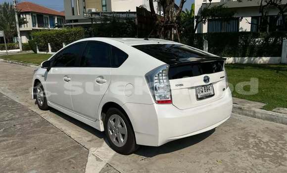 Buy Used Toyota Prius White Car in Bangkok in Bangkok Buy Used Toyota Prius White Car in Bangkok in Bangkok