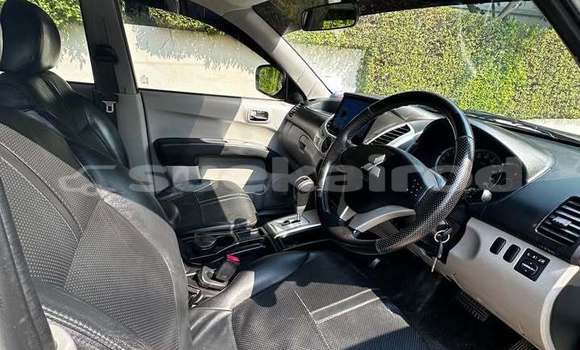 Buy Used Mitsubishi Triton White Car in Bangkok in Bangkok Buy Used Mitsubishi Triton White Car in Bangkok in Bangkok