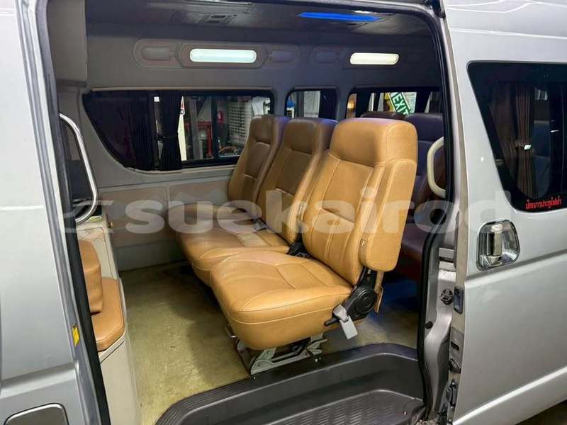 Big with watermark toyota commuter bangkok bangkok 77854