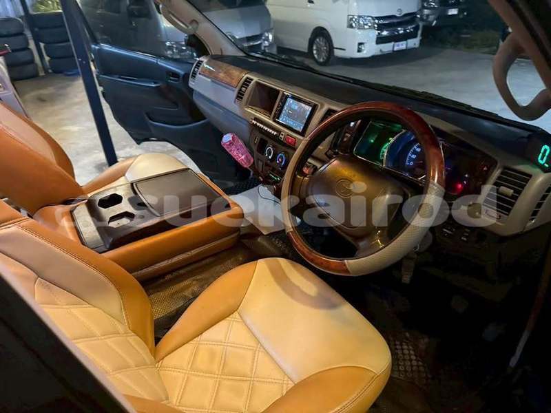 Big with watermark toyota commuter bangkok bangkok 77868