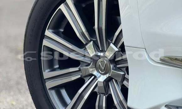 Buy Used Lexus LX 570 White Car in Bangkok in Bangkok Buy Used Lexus LX 570 White Car in Bangkok in Bangkok