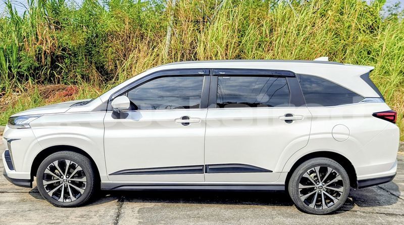 Big with watermark toyota venza chonburi chonburi 77889