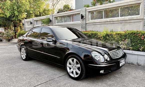 Buy Used Mercedes‒Benz E–Class Black Car in Bangkok in Bangkok Buy Used Mercedes‒Benz E–Class Black Car in Bangkok in Bangkok
