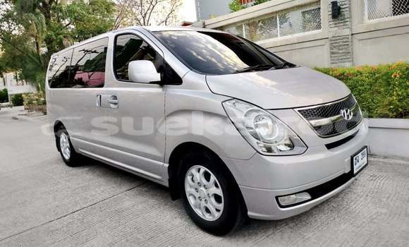 Buy Used Hyundai H1 Other Car in Bangkok in Bangkok Buy Used Hyundai H1 Other Car in Bangkok in Bangkok