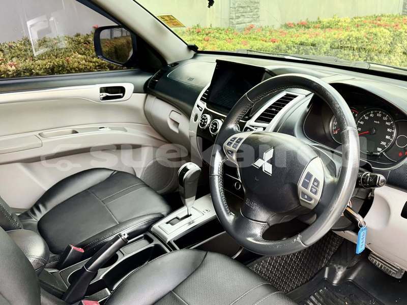 Big with watermark mitsubishi pajero bangkok bangkok 77906