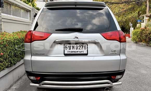 Buy Used Mitsubishi Pajero Other Car in Bangkok in Bangkok Buy Used Mitsubishi Pajero Other Car in Bangkok in Bangkok
