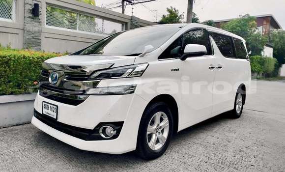 Buy Used Toyota Vellfire White Car in Bangkok in Bangkok Buy Used Toyota Vellfire White Car in Bangkok in Bangkok