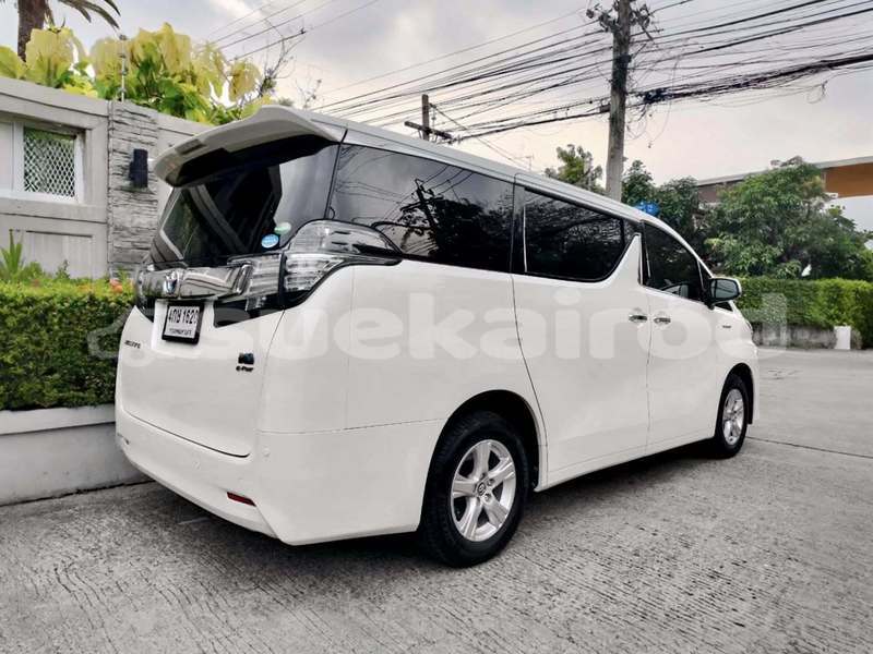 Big with watermark toyota vellfire bangkok bangkok 77912