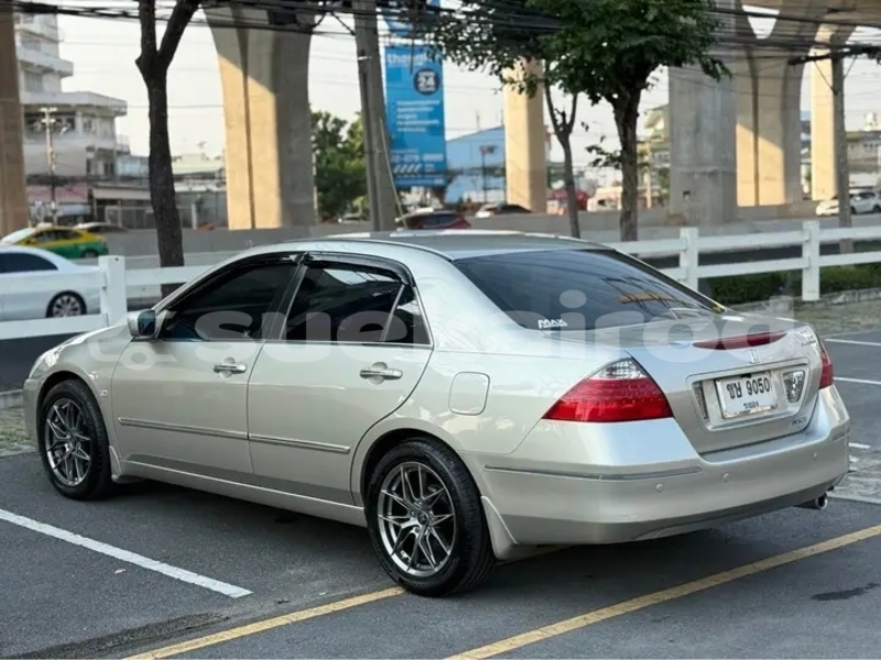 Big with watermark honda accord chai nat chai nat 77956