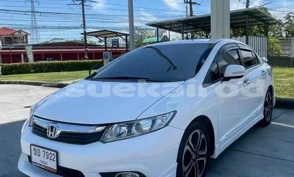 Buy Used Honda Civic White Car in Chachoengsao in Chachoengsao