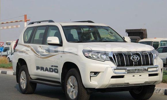 Buy Used Toyota Land Cruiser Prado White Car in Bangkok in Bangkok Buy Used Toyota Land Cruiser Prado White Car in Bangkok in Bangkok