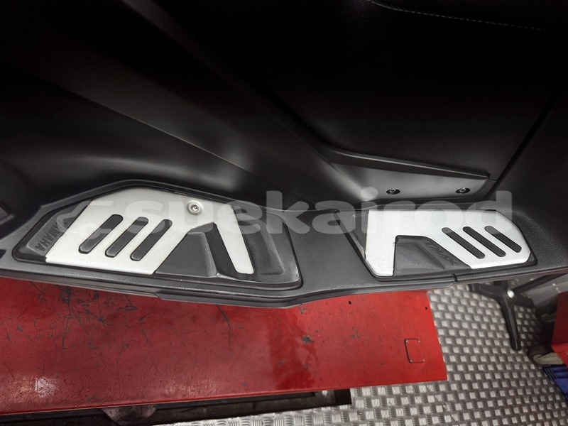 Big with watermark yamaha tmax bangkok bangkok 77984