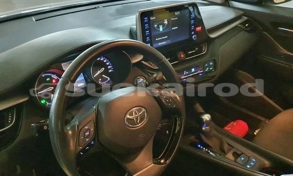 Buy Used Toyota C-HR White Car in Bangkok in Bangkok Buy Used Toyota C-HR White Car in Bangkok in Bangkok