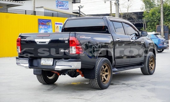 Buy Used Toyota Hiluxe Revo Black Car in Pathum Thani in Pathum Thani Buy Used Toyota Hiluxe Revo Black Car in Pathum Thani in Pathum Thani