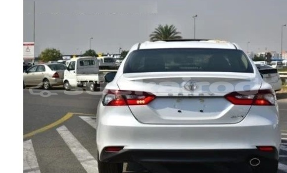 Buy Used Toyota Camry White Car in Bangkok in Bangkok Buy Used Toyota Camry White Car in Bangkok in Bangkok